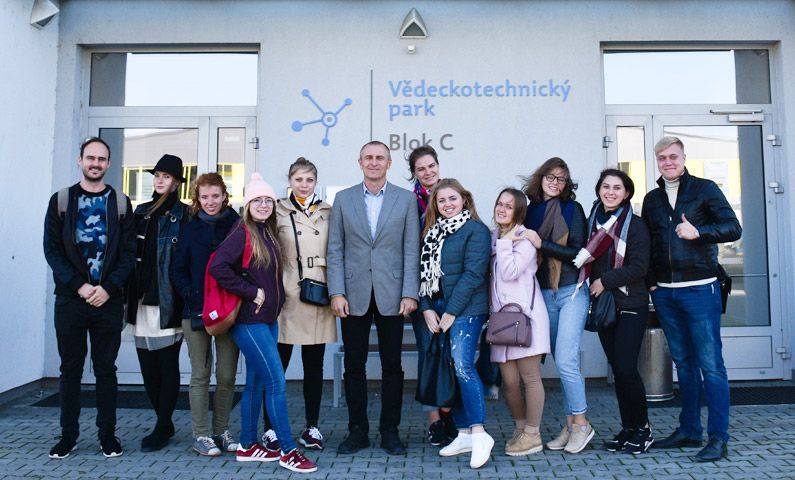 El equipo de la UEMZ visita la Universidad Palacký en República Checa