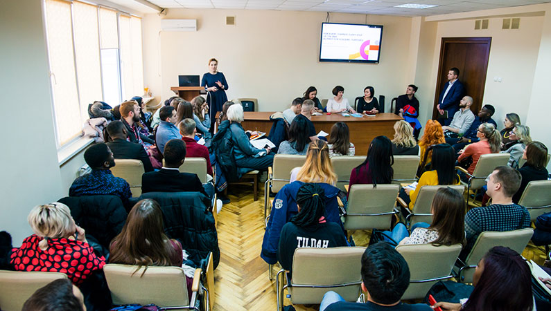 Inglés como herramienta de educación y desarrollo