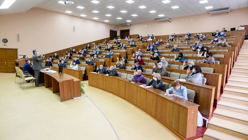 Reunión ampliada del Consejo Académico de ZSMU