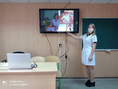 "Research-2021" en el Medical Vocational College