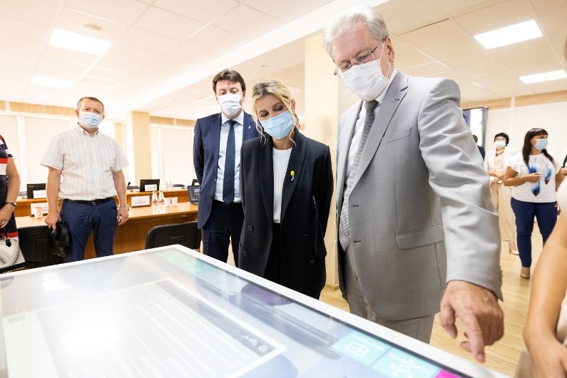 La esposa del presidente de Ucrania visitó ZSMU
