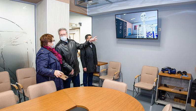 Viceministro de Salud en ZSMU